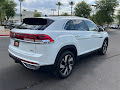 2024 Volkswagen Atlas Cross Sport 2.0T SEL