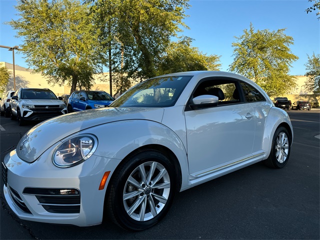 2017 Volkswagen Beetle 1.8T SE