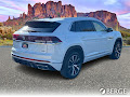 2025 Volkswagen Atlas Cross Sport 2.0T SEL Premium R-Line