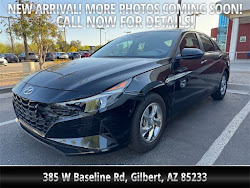 2023 Hyundai Elantra SE