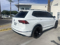 2021 Volkswagen Tiguan 2.0T SE R-Line Black