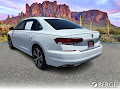 2022 Volkswagen Passat 2.0T SE
