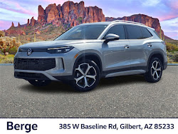 2025 Volkswagen Tiguan 2.0T SE