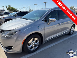 2018 Chrysler Pacifica Hybrid Limited