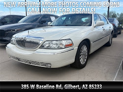 2004 Lincoln Town Car Ultimate