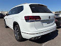 2022 Volkswagen Atlas 3.6L V6 SEL Premium R-Line