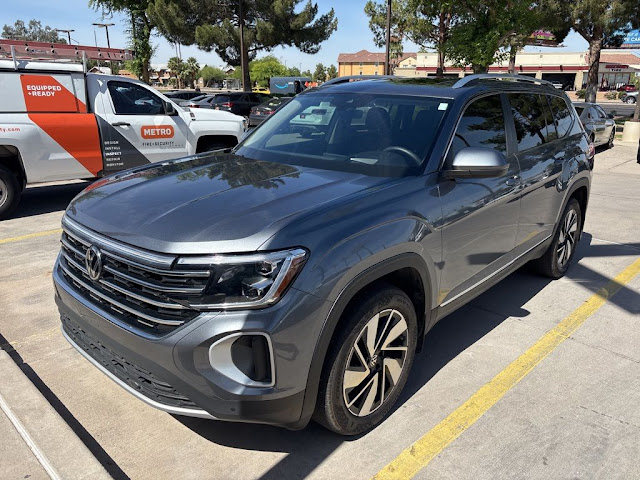 2024 Volkswagen Atlas 2.0T SEL