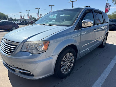 2013 Chrysler Town & Country