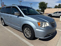 2013 Chrysler Town & Country Touring-L