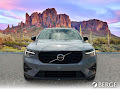 2023 Volvo XC40 Ultimate