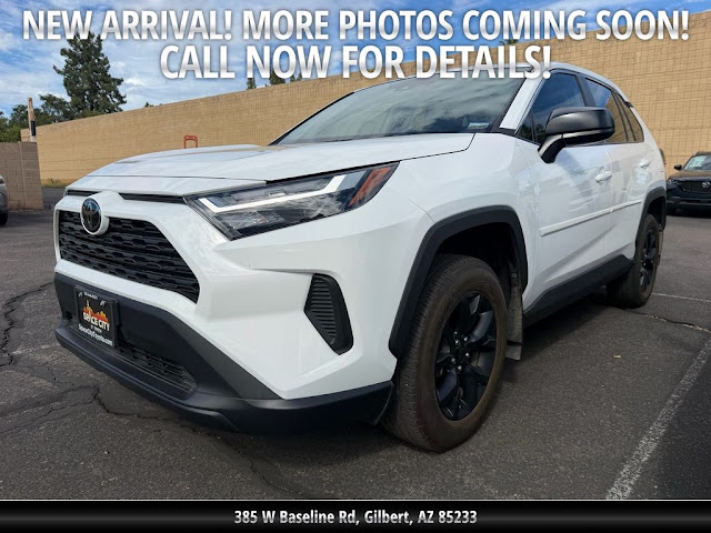 2024 Toyota RAV4 LE