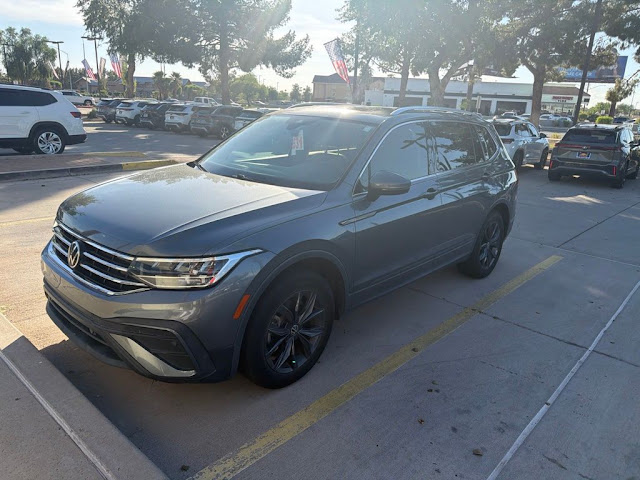 2023 Volkswagen Tiguan 2.0T SE