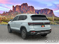 2027 Volkswagen Taos 1.5T SE