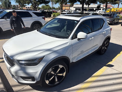 2020 Volvo XC40