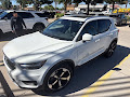 2020 Volvo XC40 Momentum